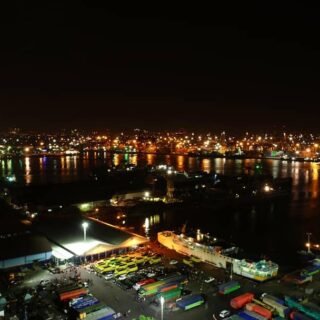 Pelabuhan Tanjung Perak Surabaya