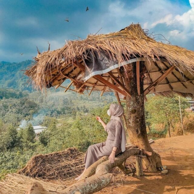 View Bukit Manggala Cilongok