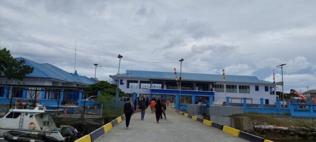 pelabuhan luwuk