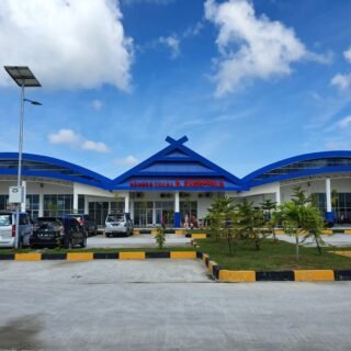 Bandar Udara Haji Aroeppala