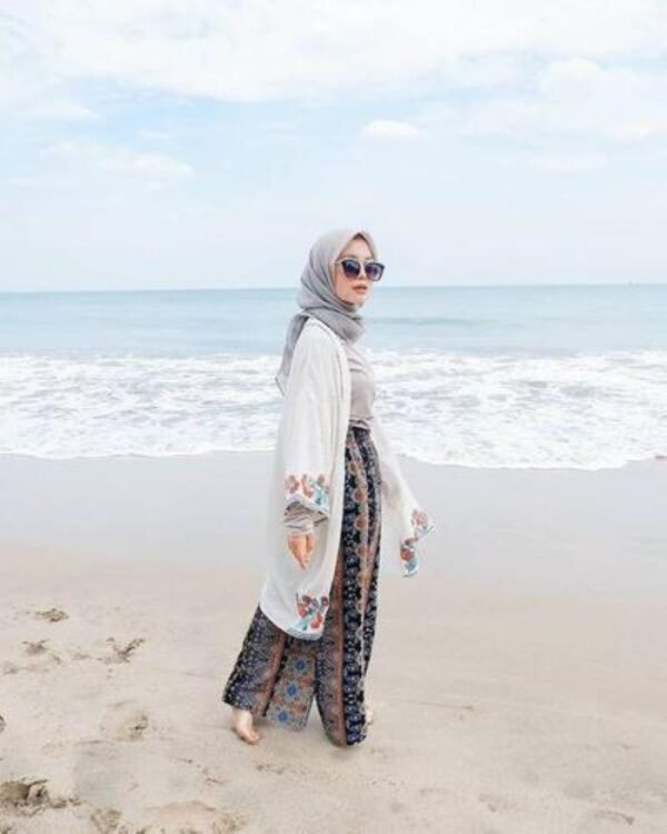 Outfit Dengan Style Bohemian - Ootd Ke pantai