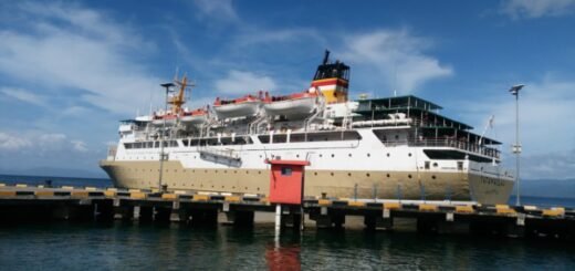 Kapal Pelni Dari Bitung ke Tidore