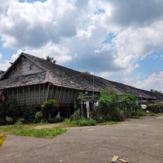 Rumah Betang Panjang di Sintang