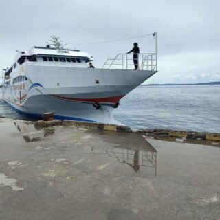 Kapal KM Cantika Lestari 9F