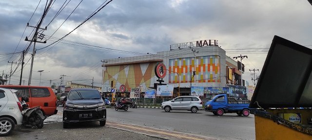 Salah satu Mall di kota Timika