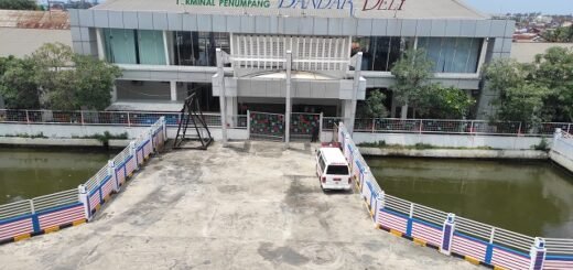 Terminal Penumpang Bandar Deli