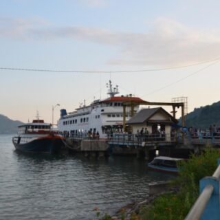 Pelabuhan Teluk Bungus Kabung Kota Padang
