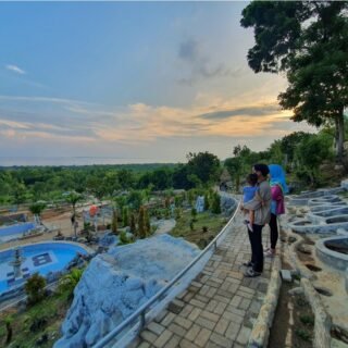 Bukit Tawaf Pagar Batu Sumenep
