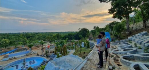 Bukit Tawaf Pagar Batu Sumenep