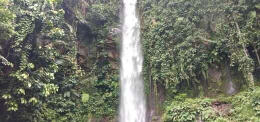 Wisata Air Curug Padarincang Cigumawang Serang