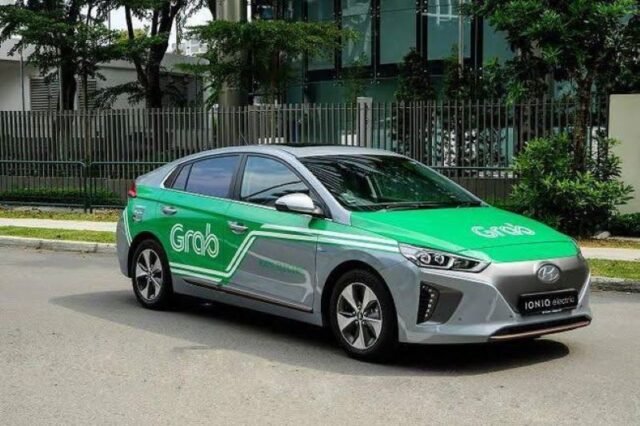 Grab Aplikasi Sewa Mobil Yang Aman