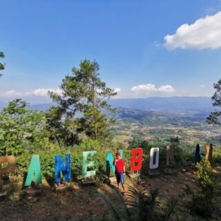 Bukit Panembongan Kuningan