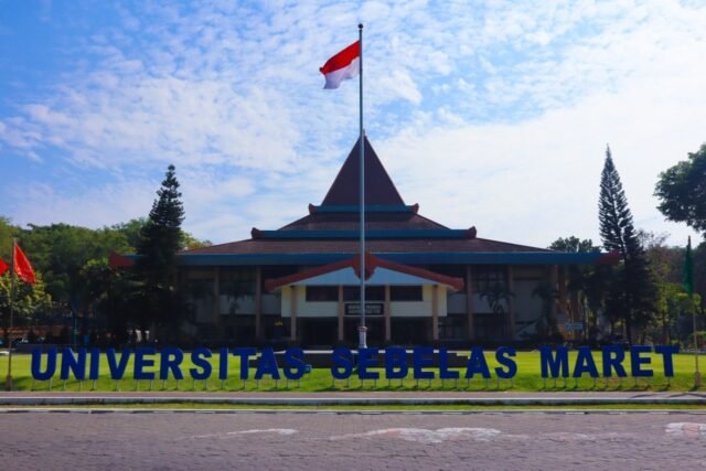 Universitas Sebelas Maret