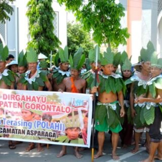 Suku Polahi Gorontalo