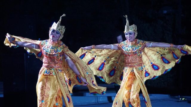 Tari Merak