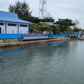 pelabuhan laut namlea