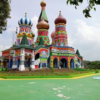 Harga Tiket Taman Bunga Jatinangor Sumedang