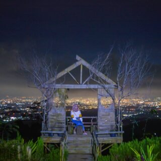 Bukit Agaran Melung di Kedungbanteng