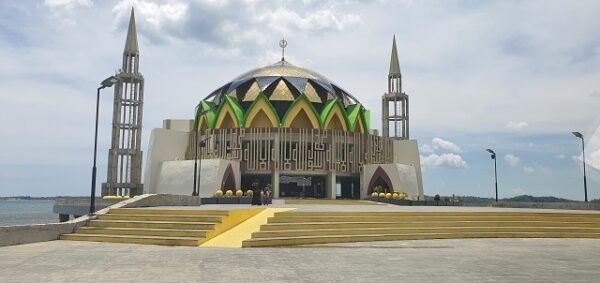 Masjid Terapung BJ Habibie
