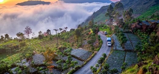pesona Bukit Awan Sikapuk