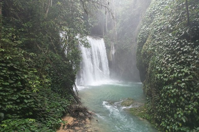 Air Terjun Laumarang