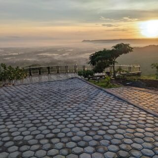 wisata Bukit Jowin Tulungagung