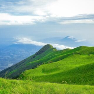 Jalur Pendakian Gunung Merbabu Yang Resmi