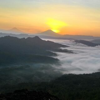 Lautan Awan di Bukit Pranji