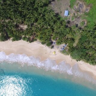 Pantai Bone Uluno Abason