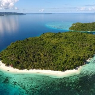 Pulau Babakan wisata di Banggai Laut
