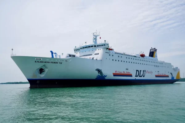 jadwal kapal KM Dharma Ferry 3 batulicin ke makassar