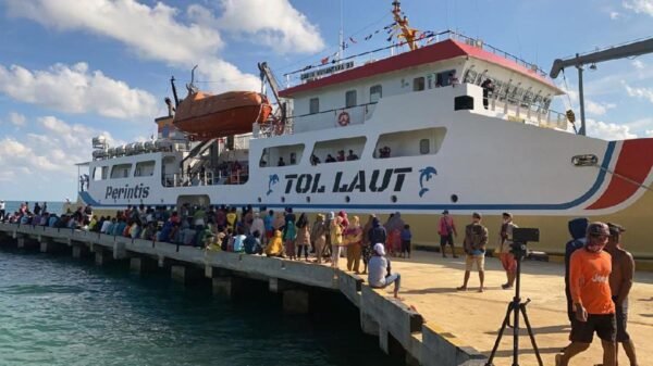 kapal sabuk nusantara singgah di Pelabuhan Marabatuan