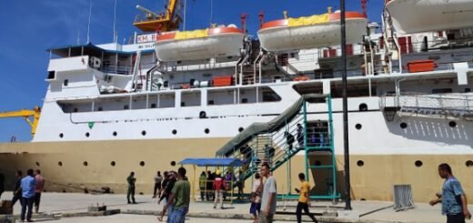 Kapal Pelni makassar ke Bajo