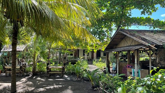 Pantai Paris Homestay