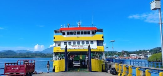 Pelabuhan penyeberangan Ferry Munte
