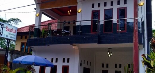 The Sanduk Homestay.