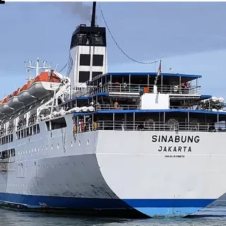 kapal sinabung jayapura