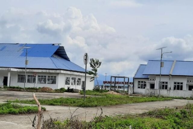 Dermaga Pelabuhan Sewandaimuni Wasior