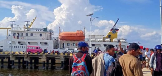 km sabuk nusantara 30