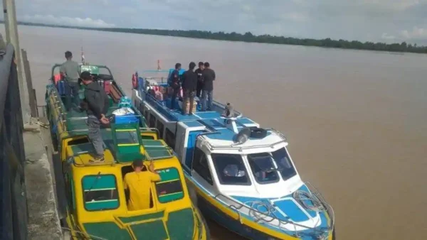 Speed Boat Dari Tarakan ke Tideng Pale