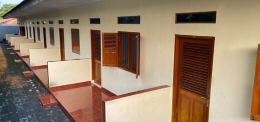 Tinggal di Kontrakan