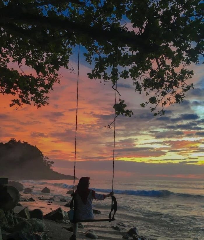 7 Pantai di Pandeglang Banten dan Harga Tiketnya - KATA OMED