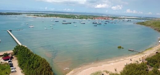 Pantai Mertasari di Bali