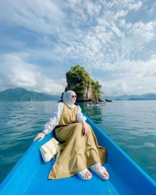 Sudut Pantai Mutiara Trenggalek - Photo by IG@lailanur_s