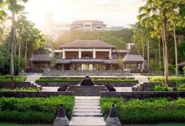 Hotel The Ritz Carlton Rekomendasi Hotel di Bali - Photo by Hospitality Online