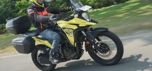 Keliling Indonesia Pakai Motor