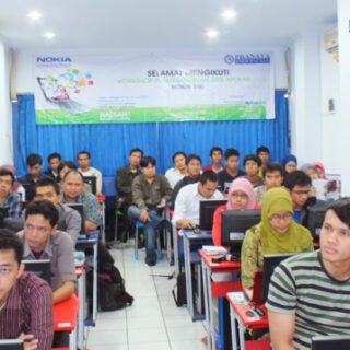 Daftar Sekolah Tinggi di Bekasi