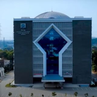 Kampus Jurusan Bahasa Arab di Indonesia - Photo by UIN Jakarta