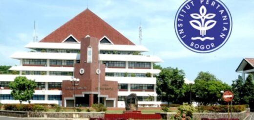 Kampus Jurusan Biokimia di Indonesia - Photo by SWA