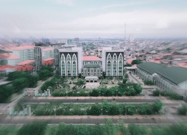 UIN Sunan Ampel Surabaya Jurusan Ilmu Filsafat - Photo by FB